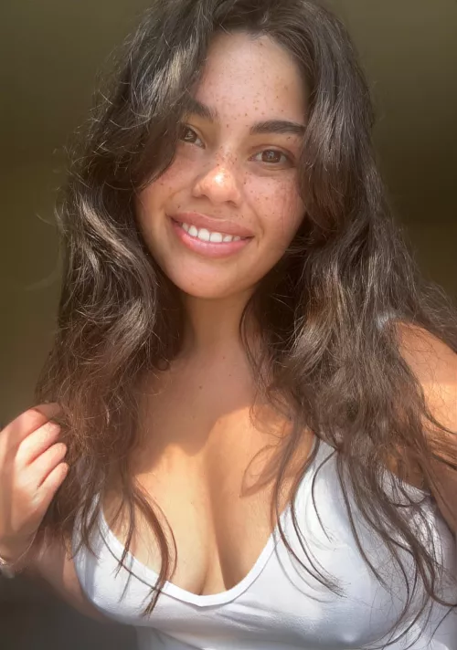 Pokies and freckles. What more could you ask for lol 