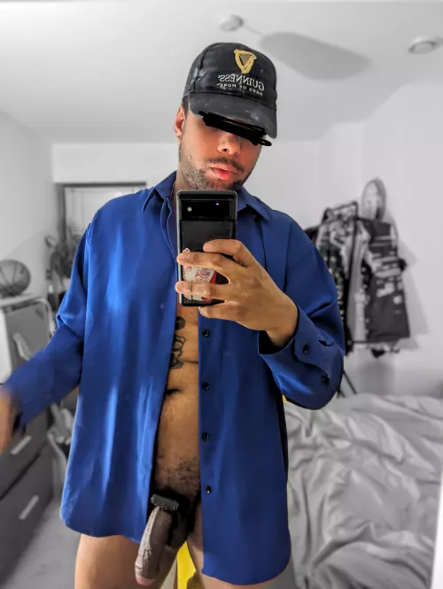 Posting on Reddit makes me so fucking horny 