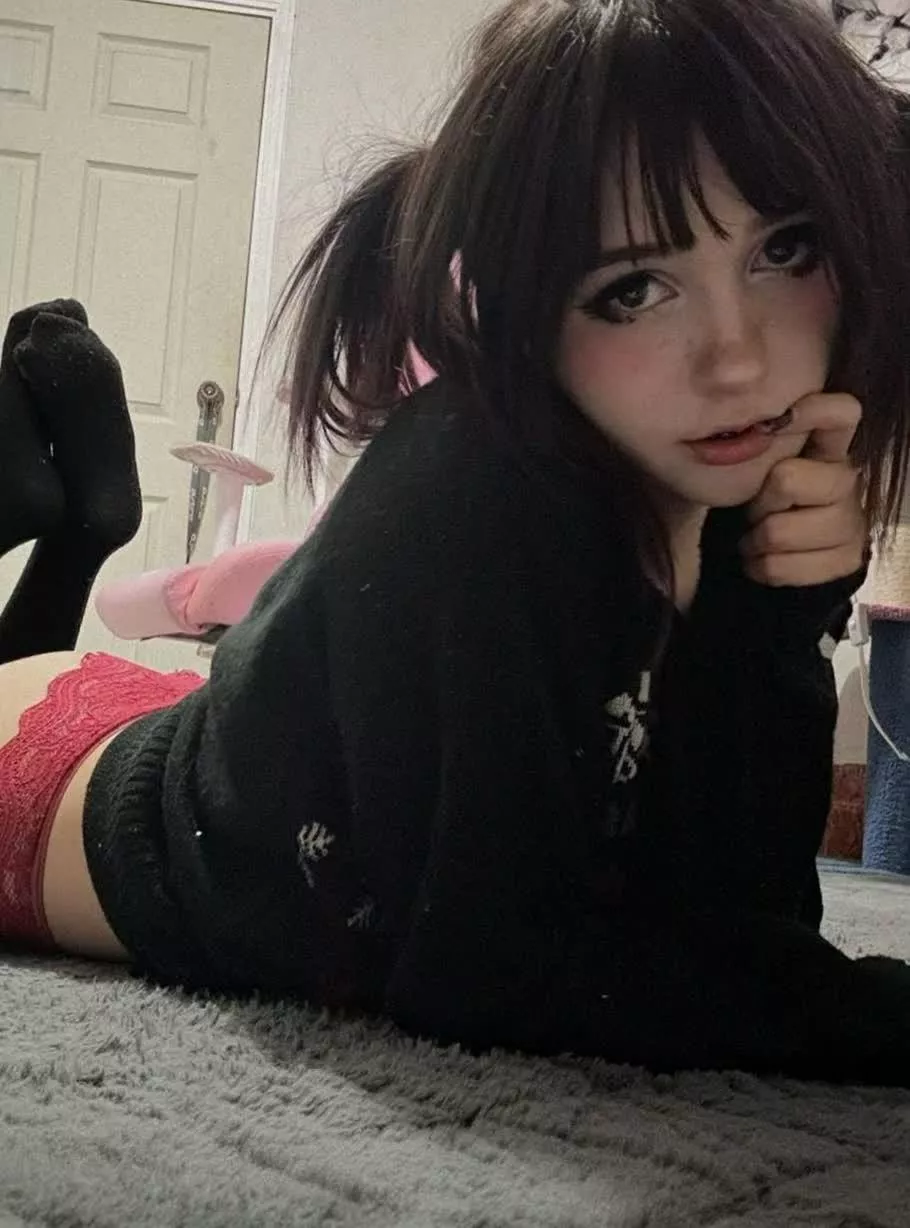 Tell me your favorite band and I’ll tell you if we’re fucking