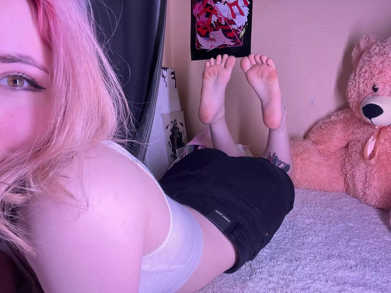 Touch on my legs excites me a lot 