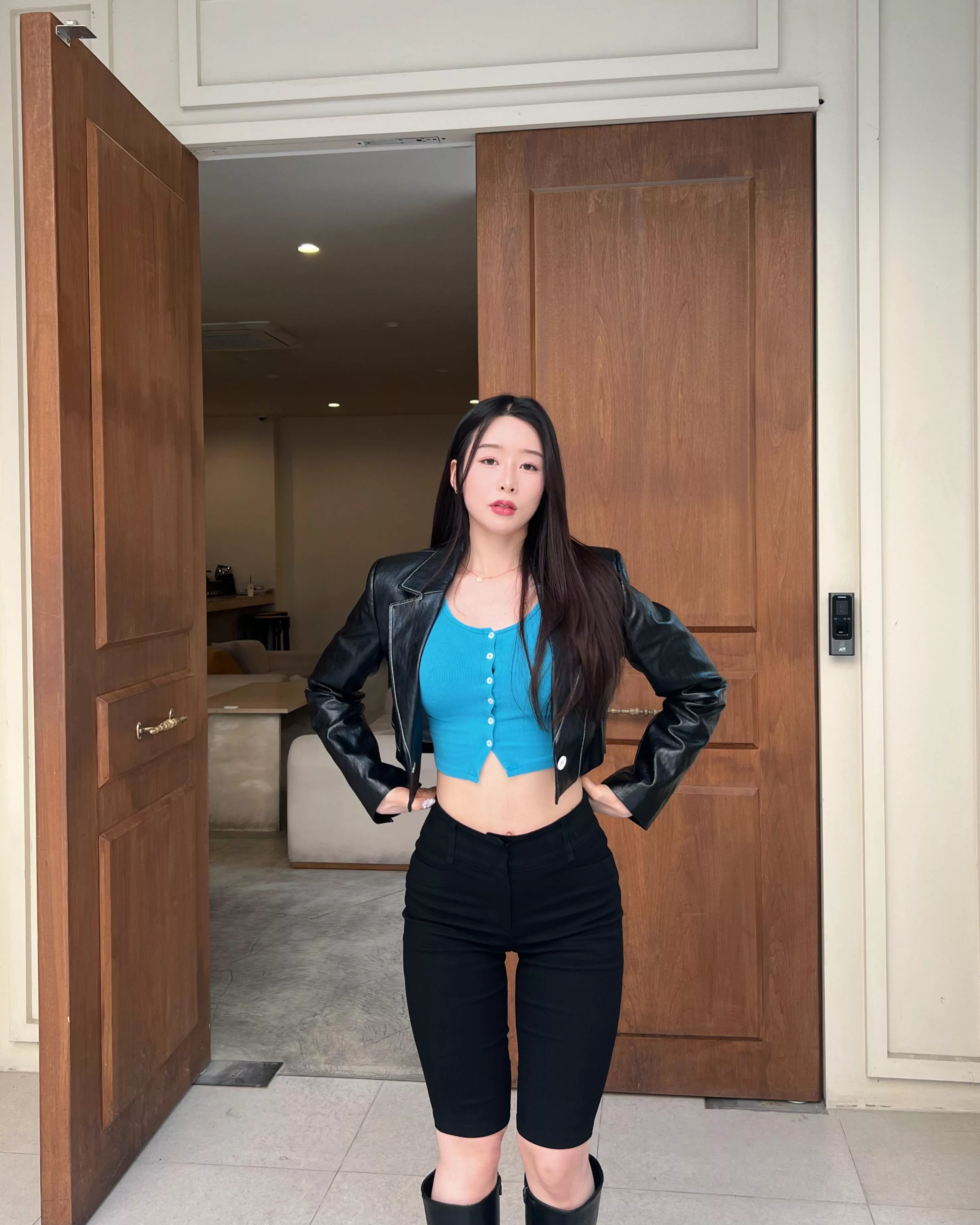 Tummy looked good :*