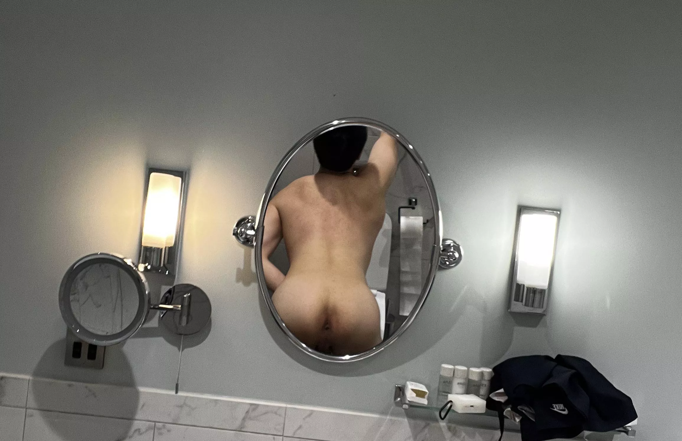 u caught me taking pictures like this, what now?