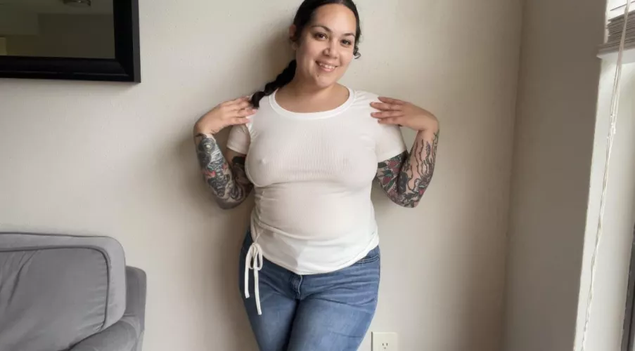 Would you take me on a date in this outfit?