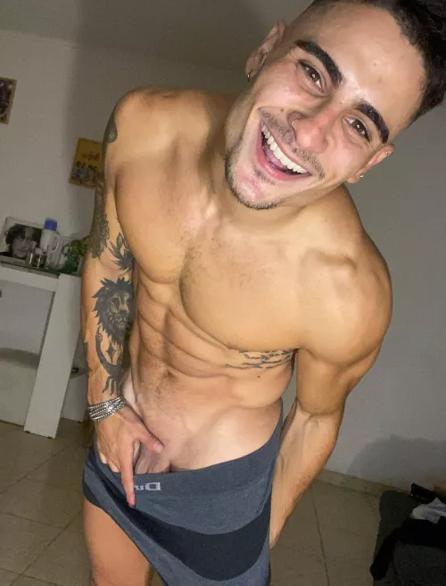 [24] Barely covered and loving it 