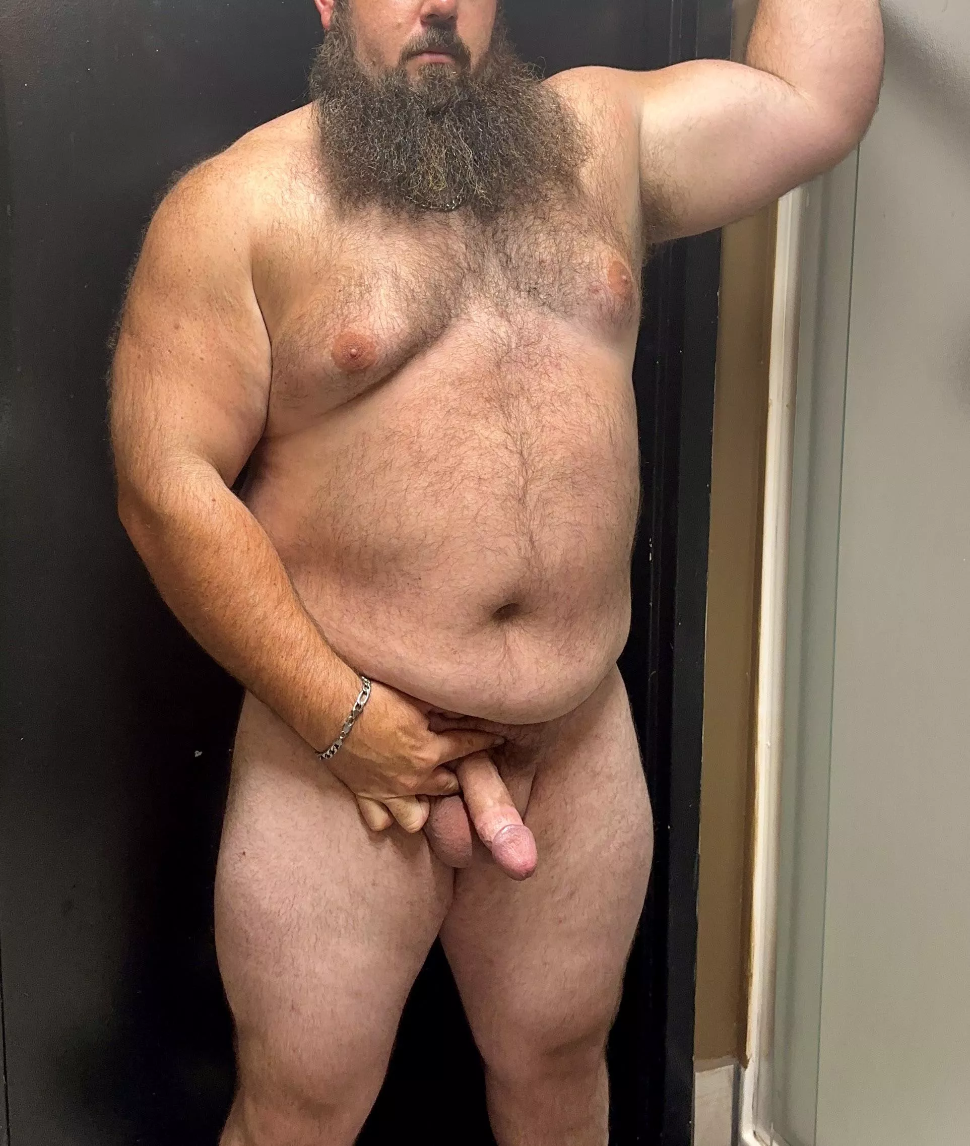 After a successful arm day the biceps aren’t the only thing with a pump 😈