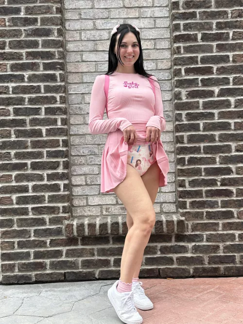 daddies baby girl 🎀👑👛