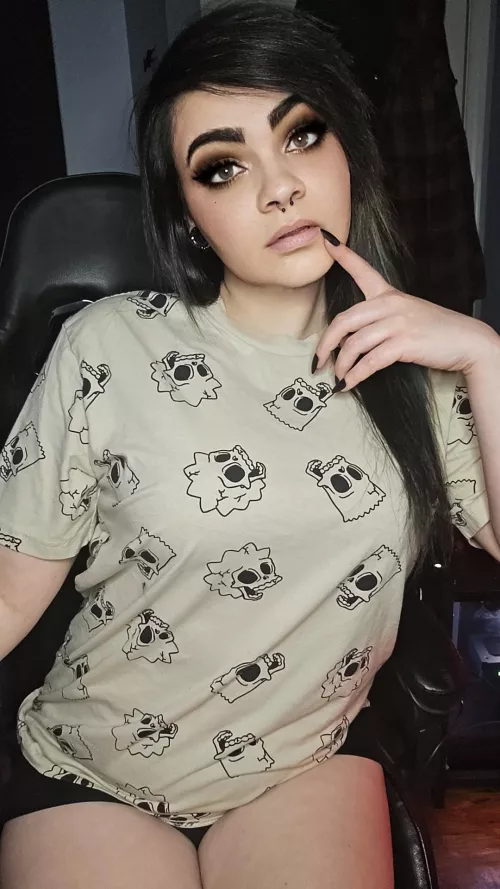 I hope you like long nails ;) [OC] 