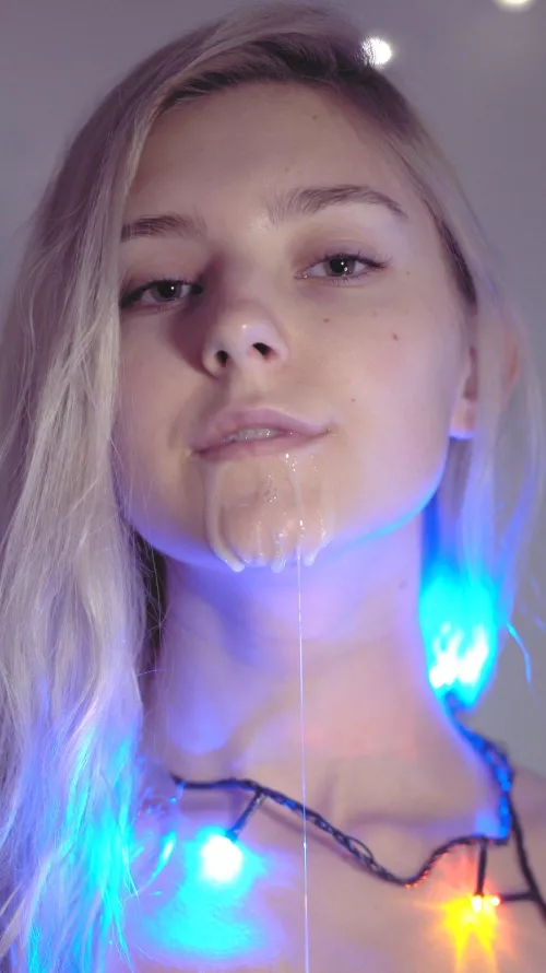 Im happy slut when I have cum covering my face