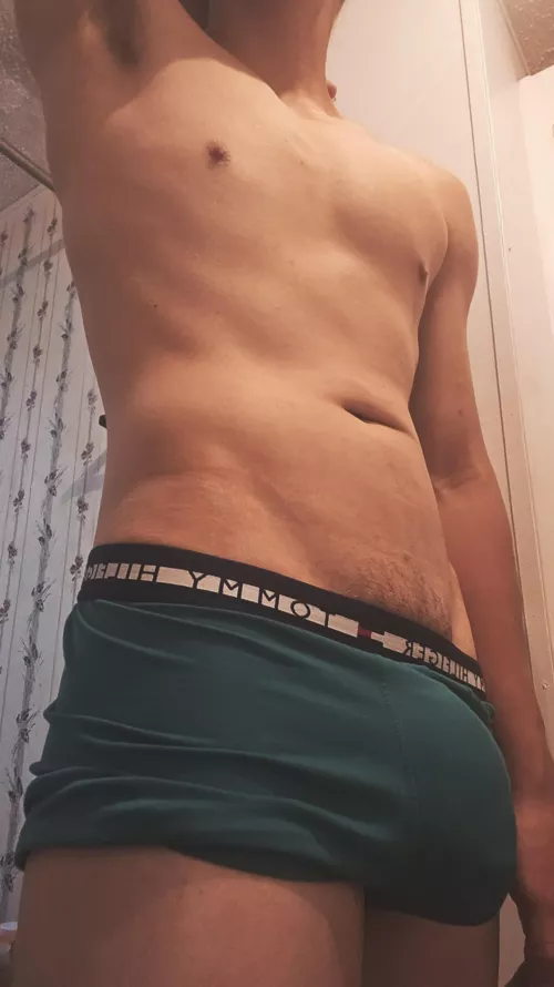 Not nude for once (23)