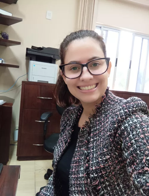 Office selfie 🤓😁