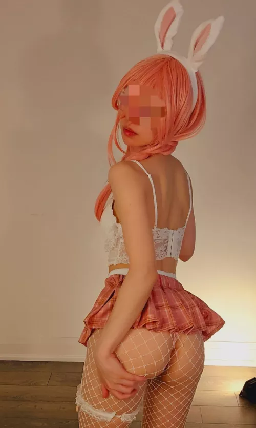 Pull my braids and take me from behind~