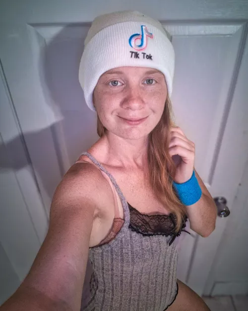 Redhead rhapsody: a natural symphony🎶 [F27]