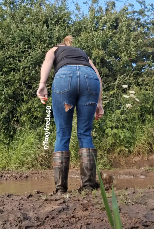 The suction on this mud was powerful.