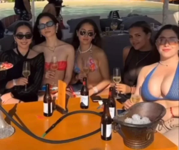 Who has the most envy?