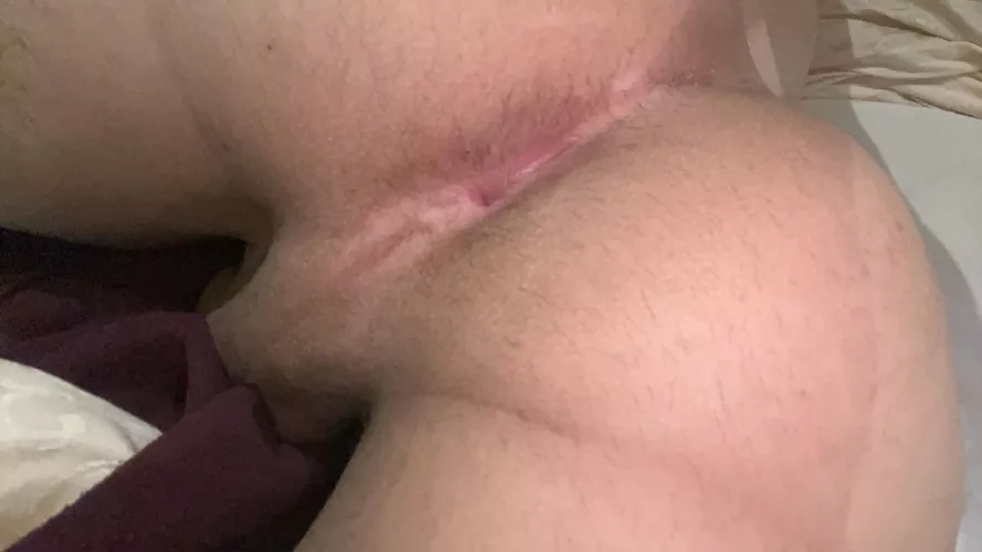 25 Aus looking for dom with a big cock. Gooning, sph, feet, chastity, shoes, long term, face ++ Say “hi faggot”. Snap: Adamb231904