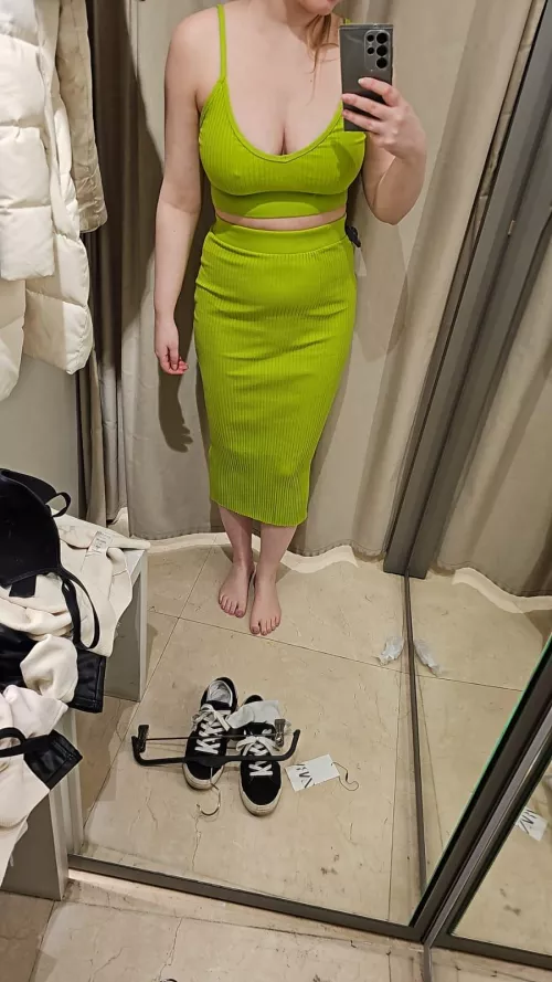 Does this colour suit me?