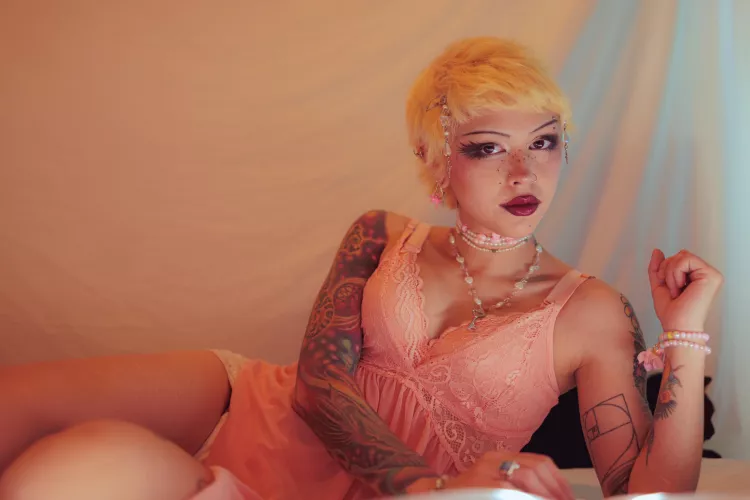 First time posting here 🥺🍓[they/he]