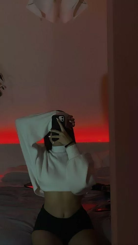 I am feeling sexy today. find me in comm