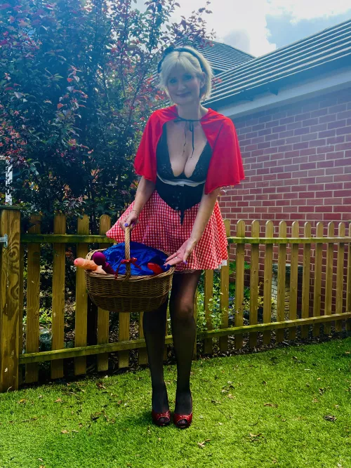 Lauren Red Riding Hood checks she has everything in her basket a Grandma needs, before setting off into the woods! Hehe! 