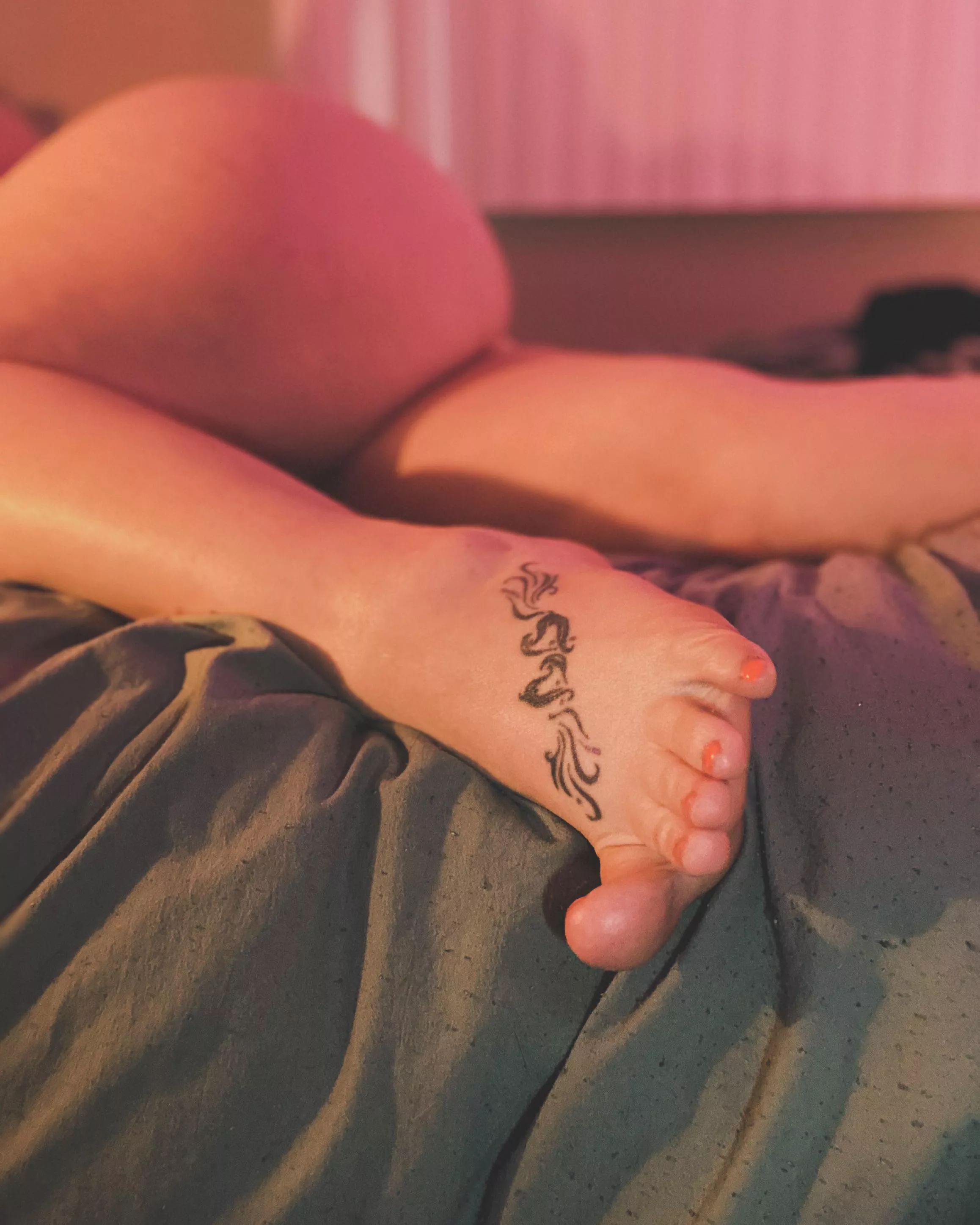 Mmmmm when my toes curl 👅👅