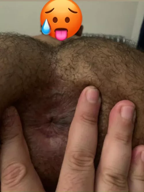 my biggest kink is getting my hole worshipped, preferably on poppers so i really get feral and lost in it. something about a tongue up my ass makes me feel so carnal… this pic is from a really crazy session