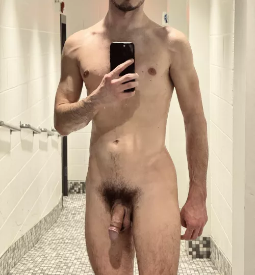 My foreskin keep rolling back because penis is heavy and hanging lower after hot sauna