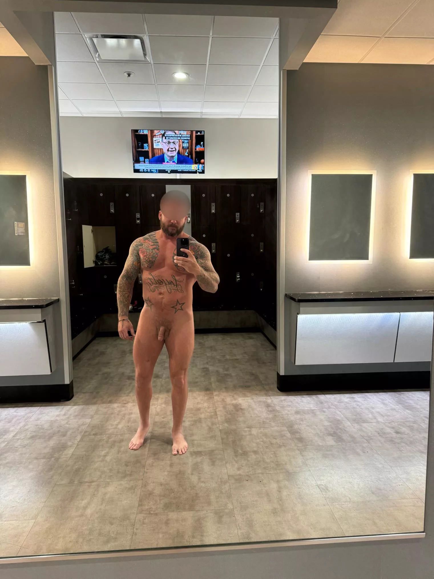 Quiet in here today, just have to hang out….