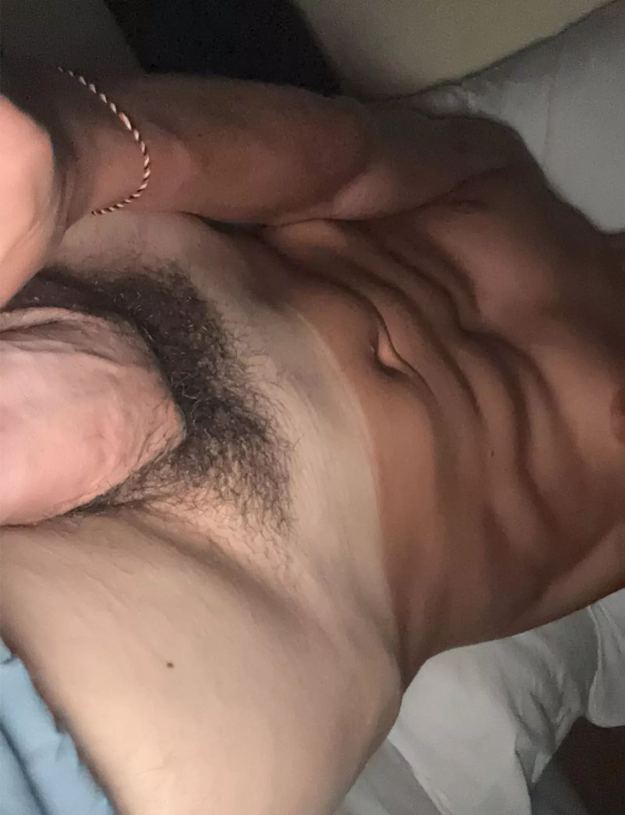 21 fit hung looking for hot guys dm pic for snap