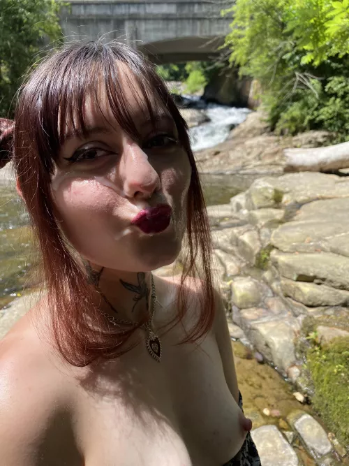 A face full of cum is the best 