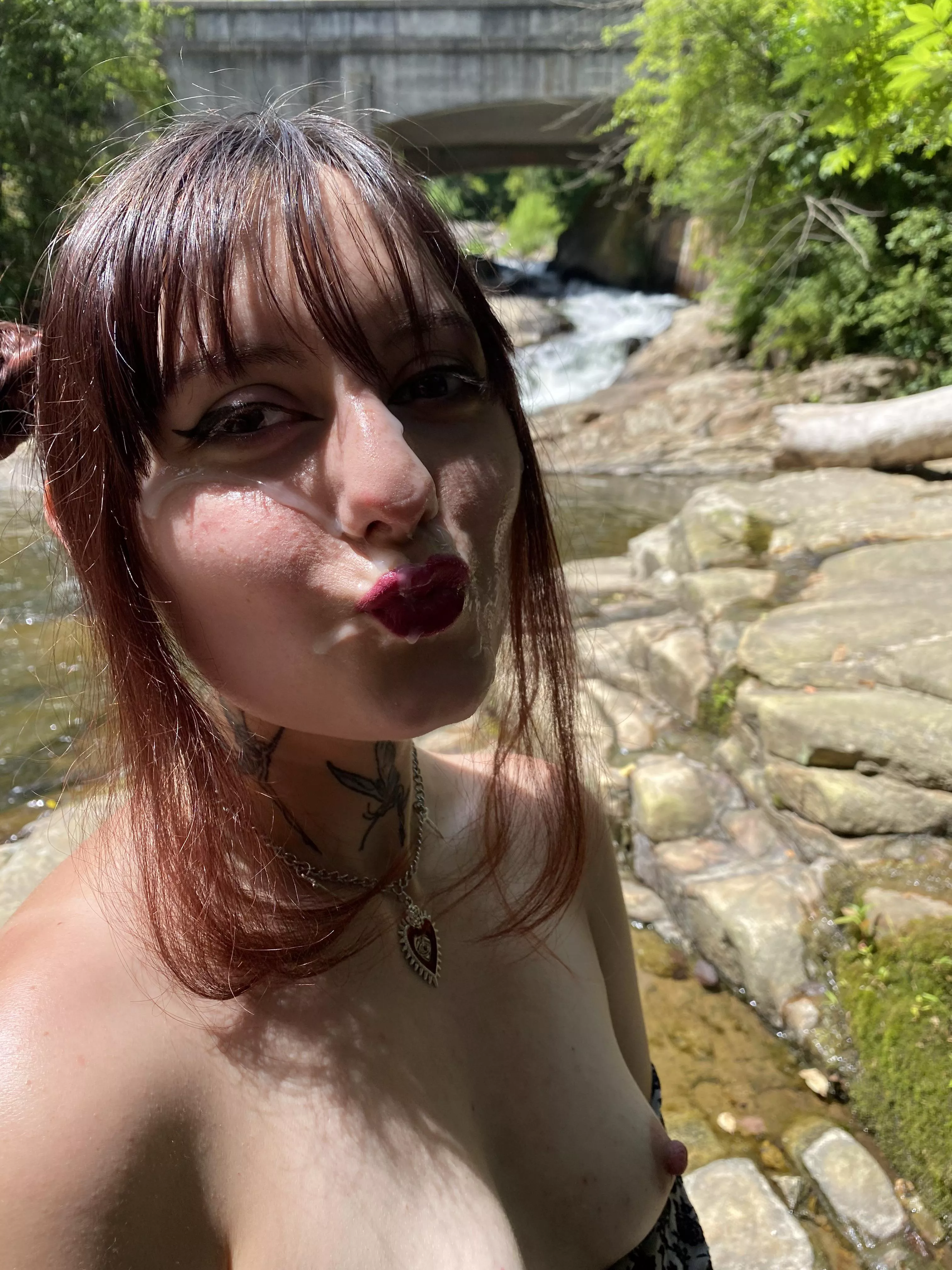 A face full of cum is the best 