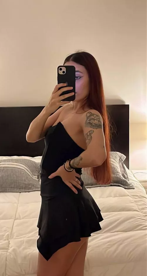 can i wear this dress to our first date? 