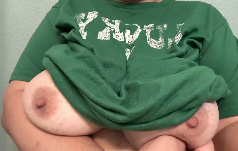 Can’t think of a title for this one… 🤔