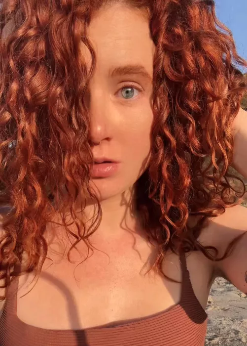 Fallin’ into those Ocean Eyes 🌊