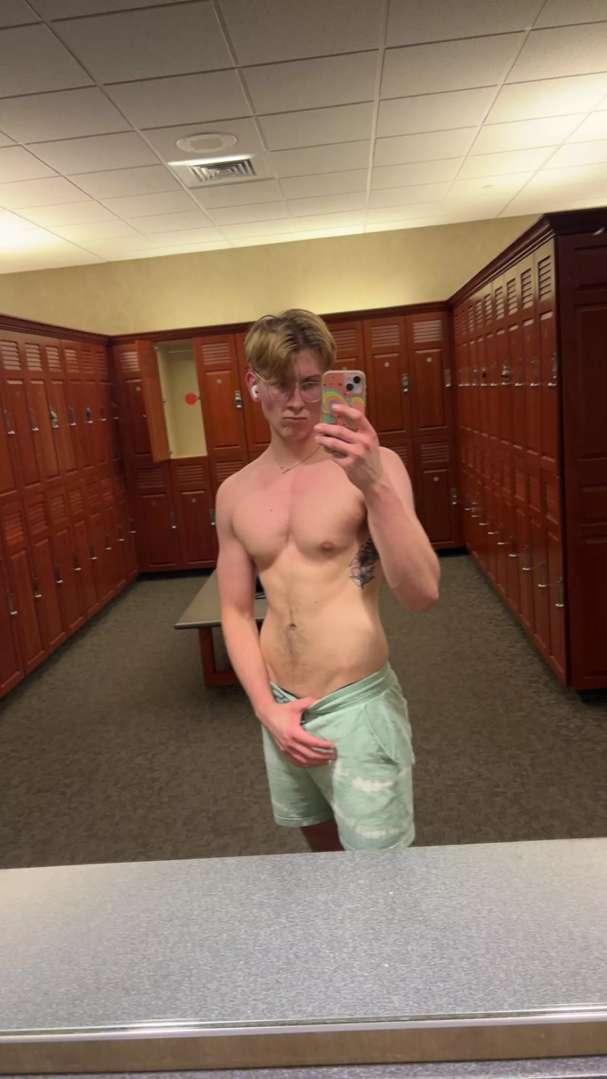 Gym finally starting to show Gym finally starting to show