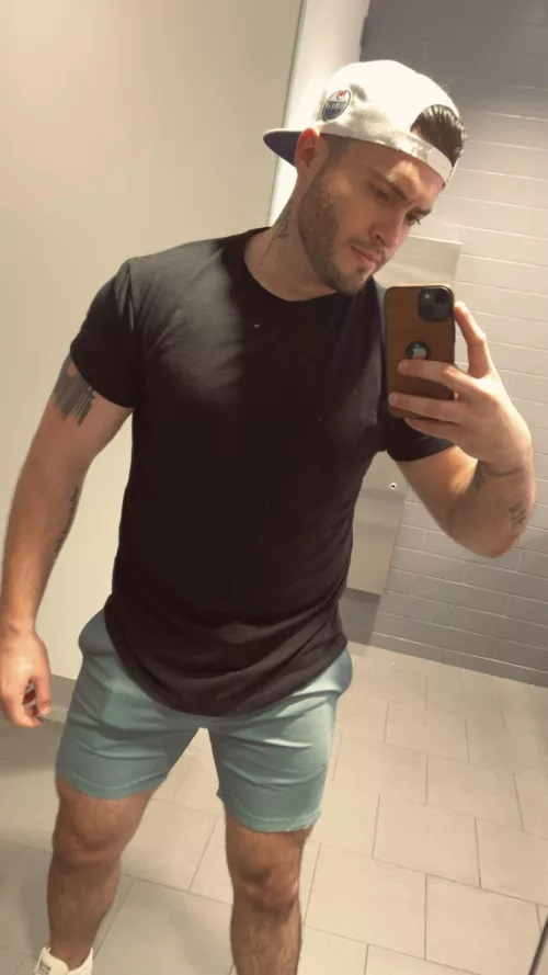 Happy Friday! 👋🏻