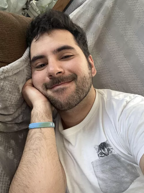 I just wanted to smile that’s all and hi 👋 