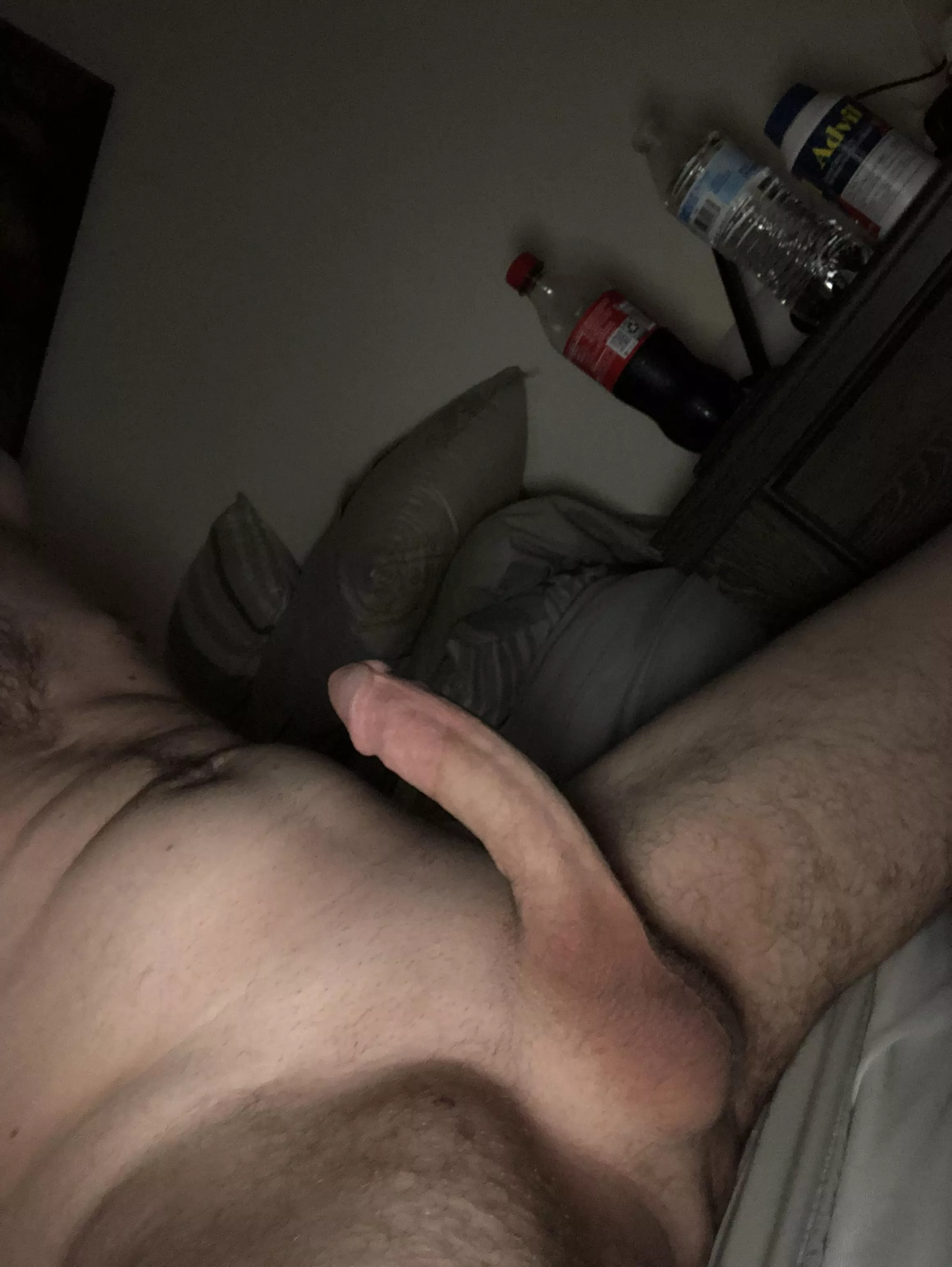 Incredibly horny today 🫣