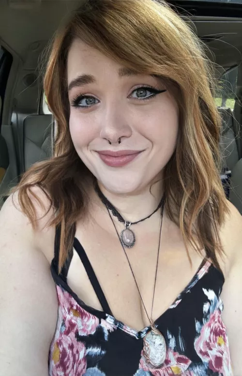 looked cute for a wedding today 🥰