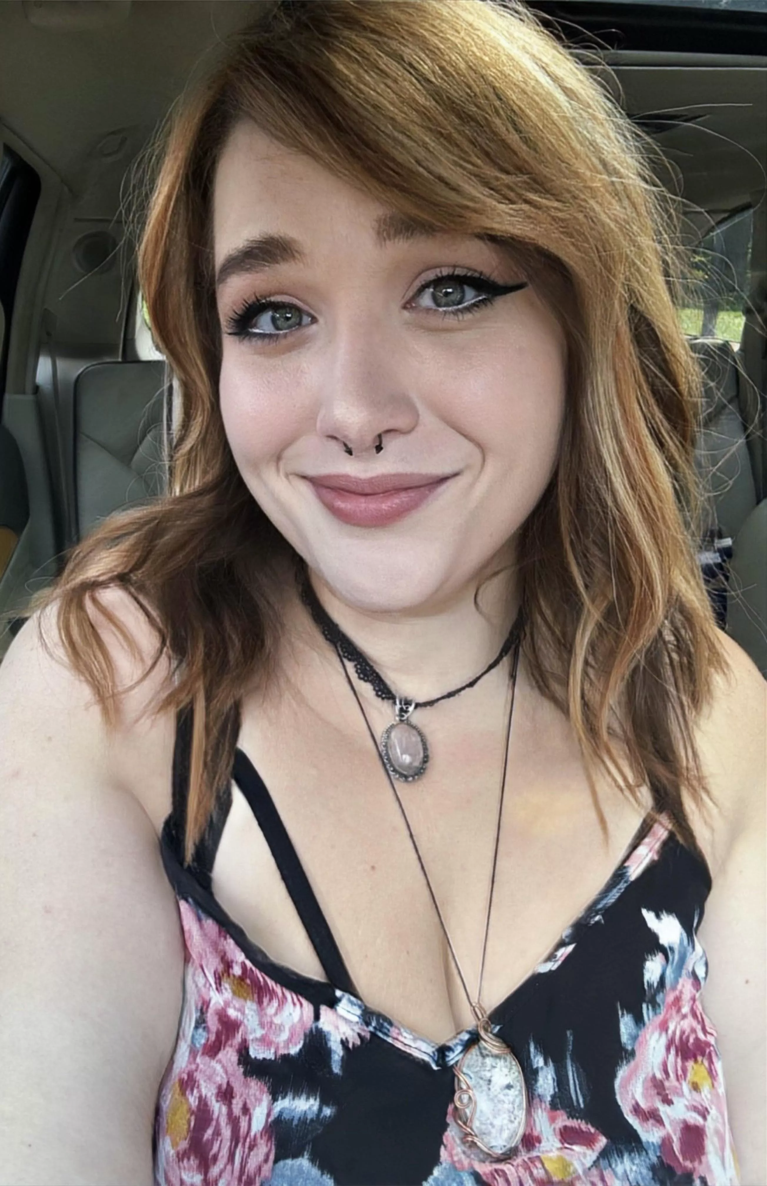 looked cute for a wedding today 🥰