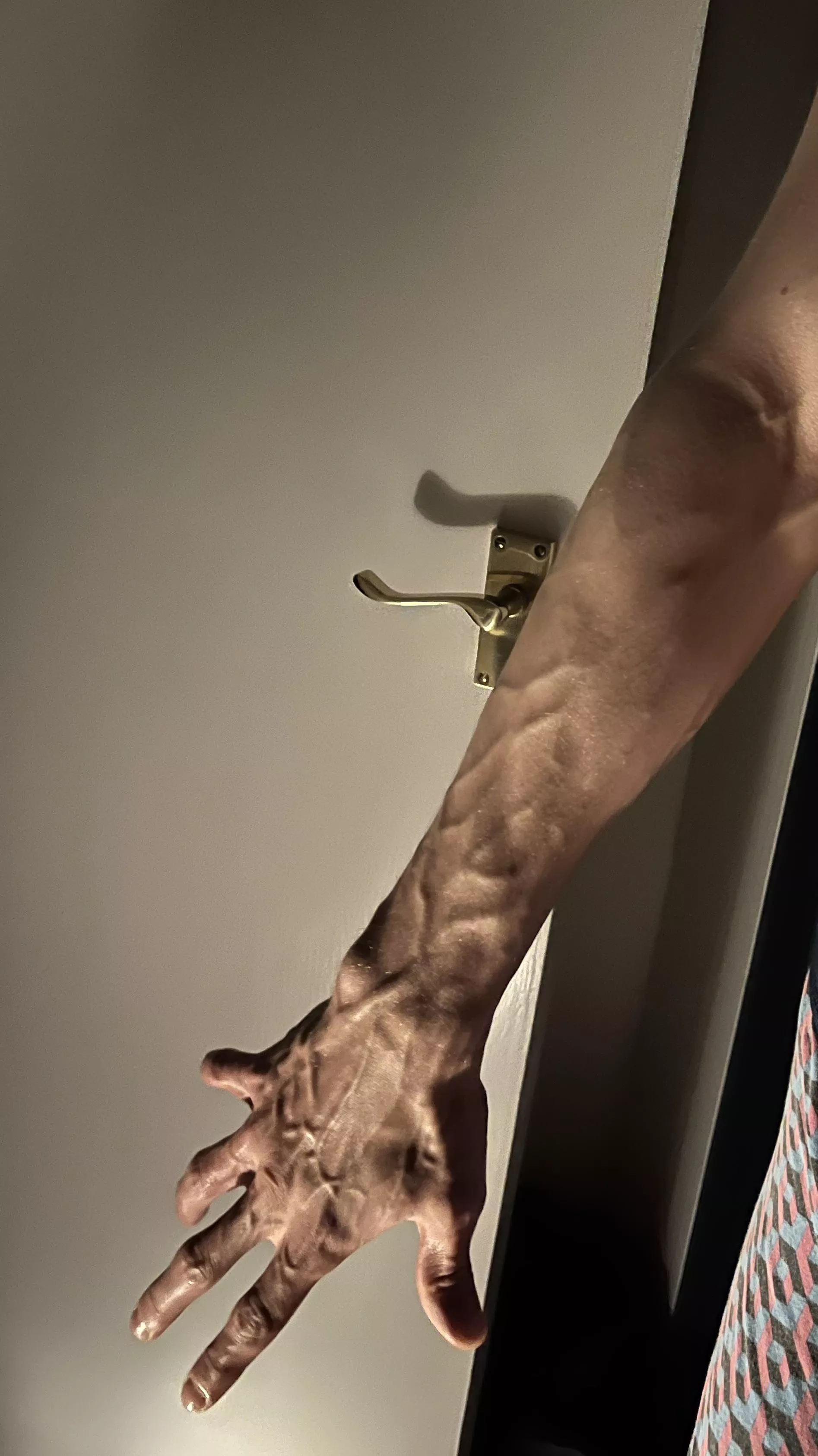 Massage therapist of 3yrs. This is just from cooking dinner. You should see my veins after 6hrs of massage!