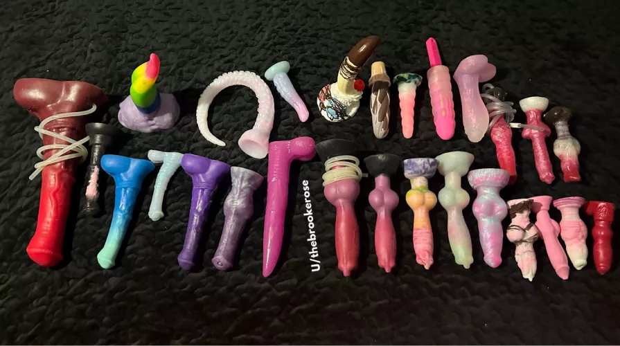 My fantasy dildo collection.🩷