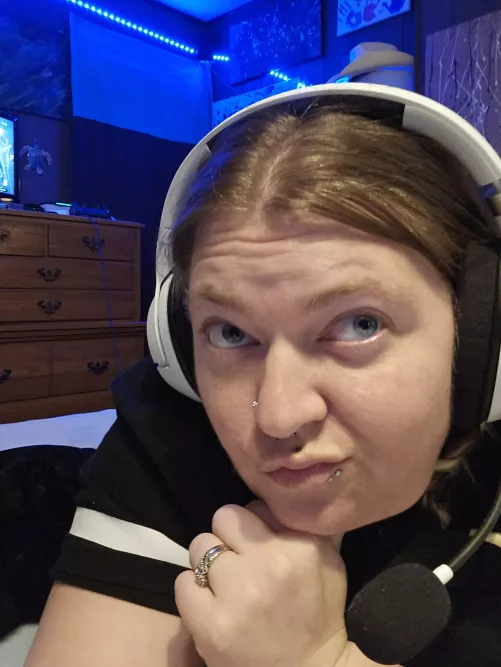 Oh the naughty thoughts.... 😈