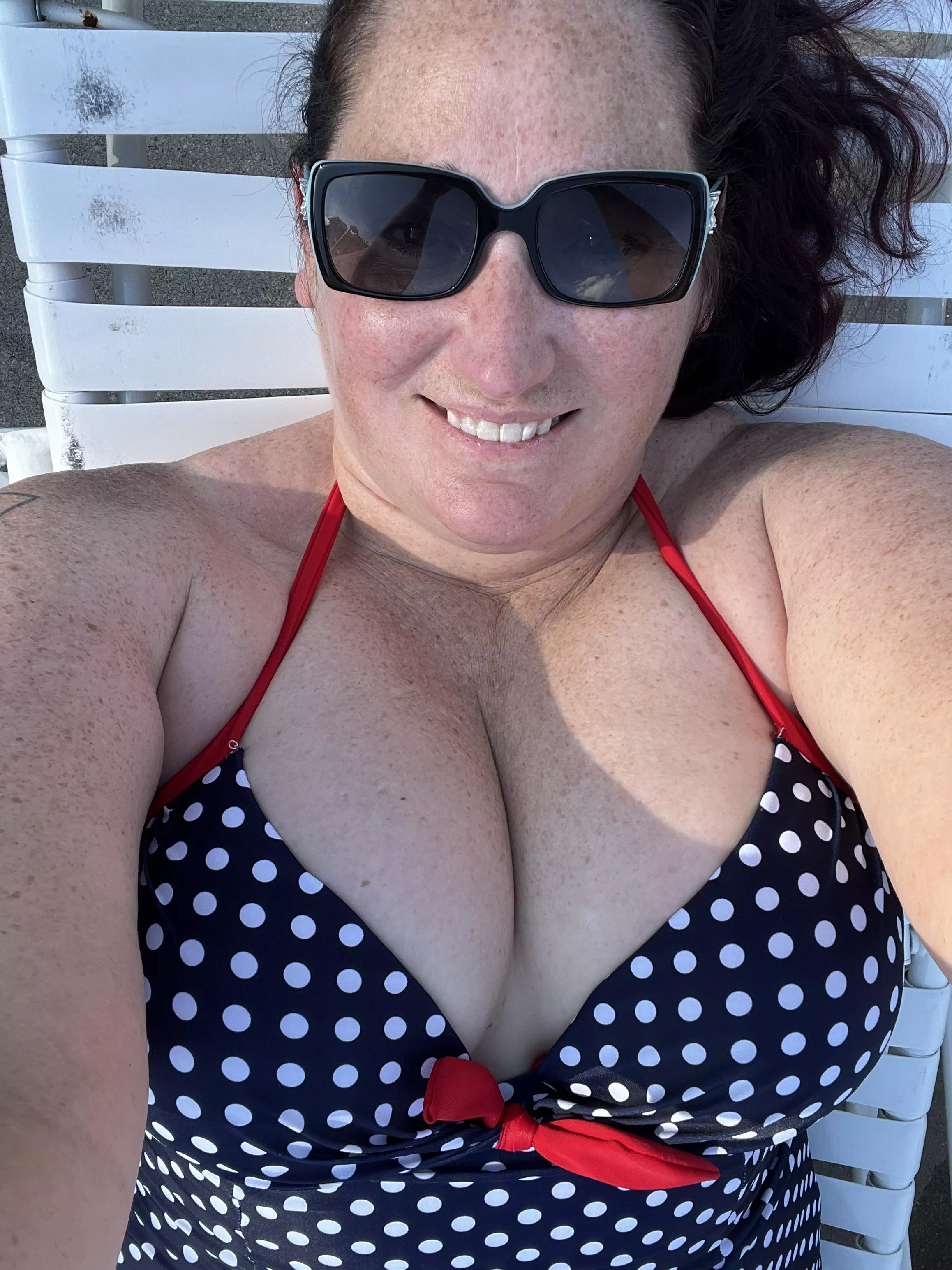 Pool day. Over 40(f)