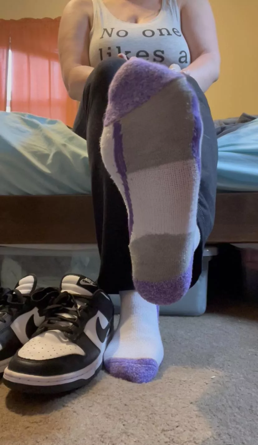 [Selling] I can’t wait to see your eyes water sucking the sweat out of my socks 😜💕