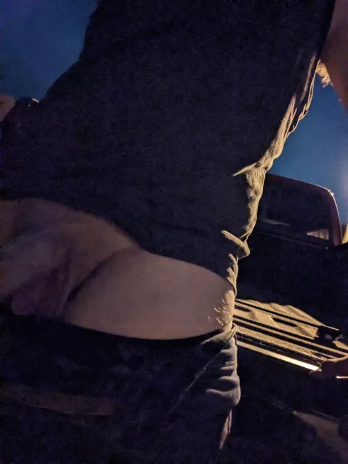 Suck me on the edge of my truck bed or turn me around and eat my ass?