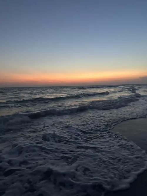 Sunset picture I took at a beach in Florida 🌅💕