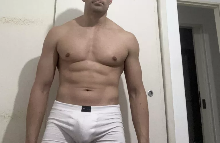 White boxer