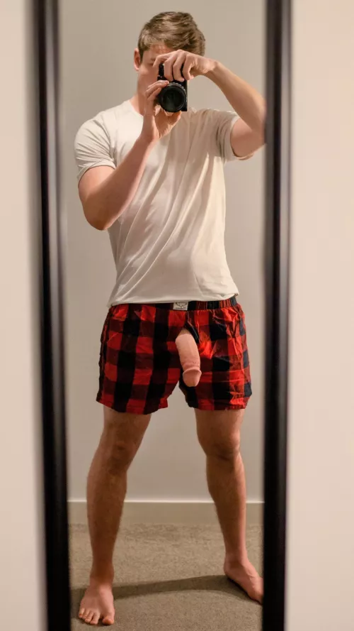 Would you let a younger guy breed you? 