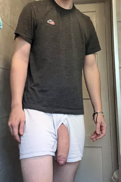 You like my big white cock right 😼 ?