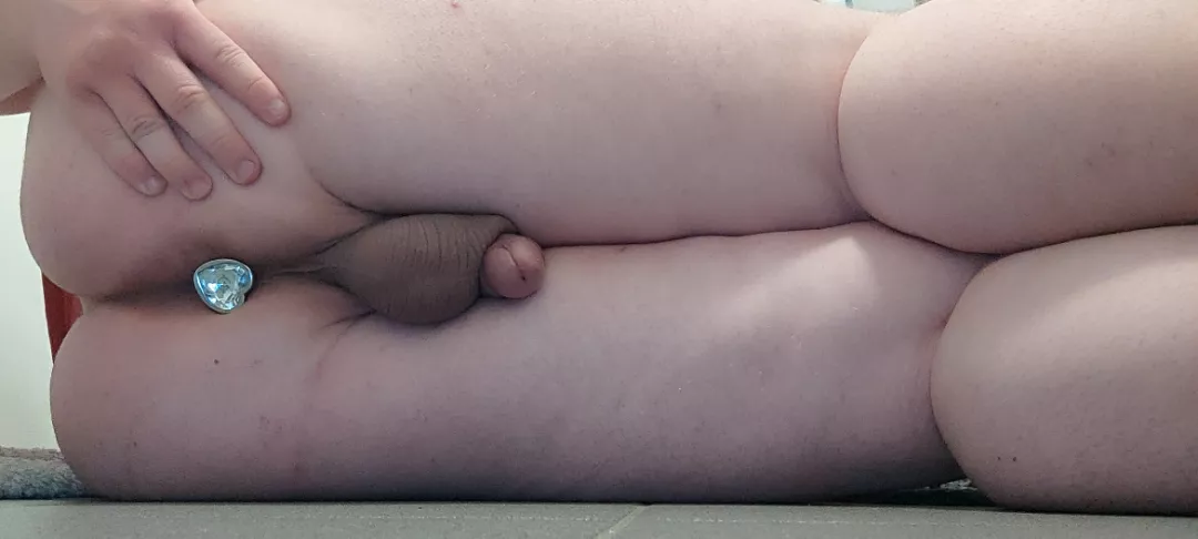 [22] Wanna change with the plug? 😏